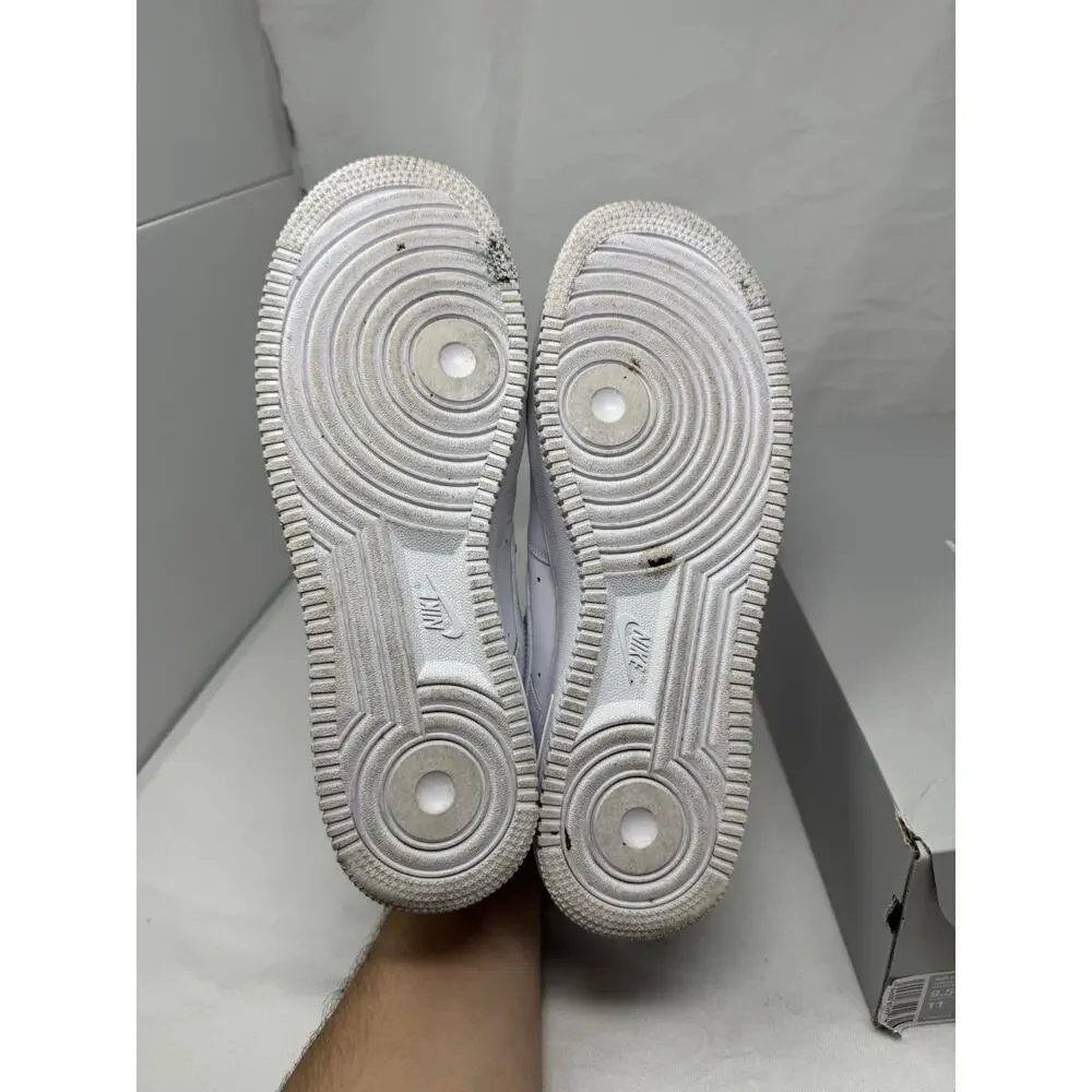 Size 9.5 - Nike Air Force 1 '07 Low Triple White